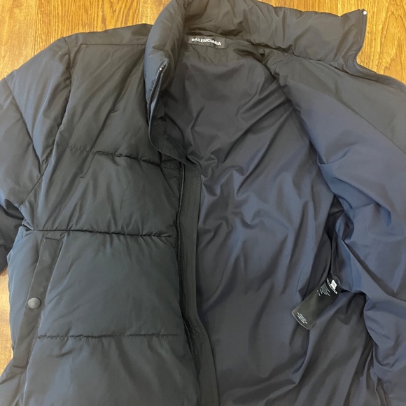 Balenciaga puffer jacket - Picture 3 of 4